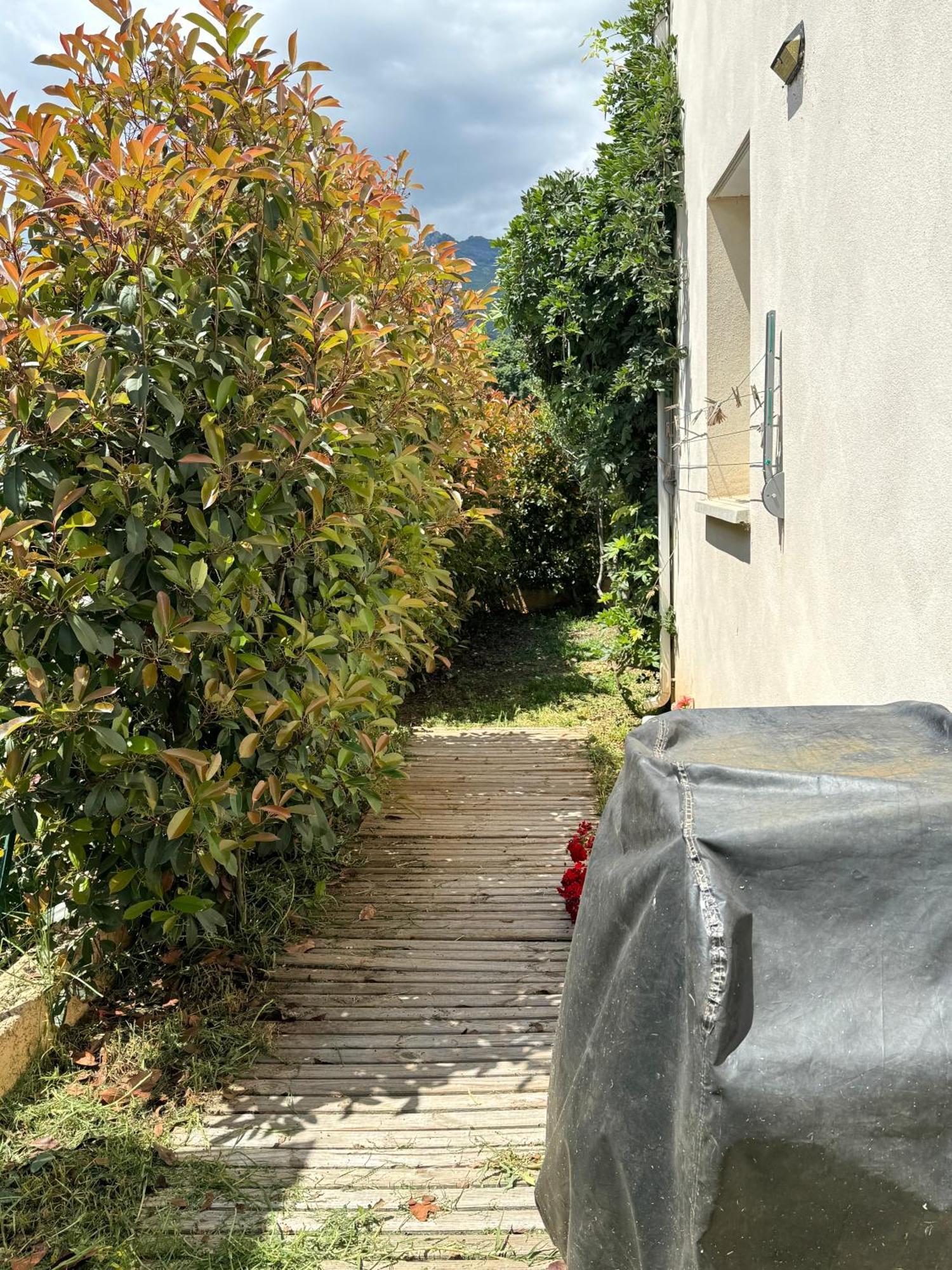 Jolie Maison Borgo Trois Chambres Trois Salles De Bain Exterior foto