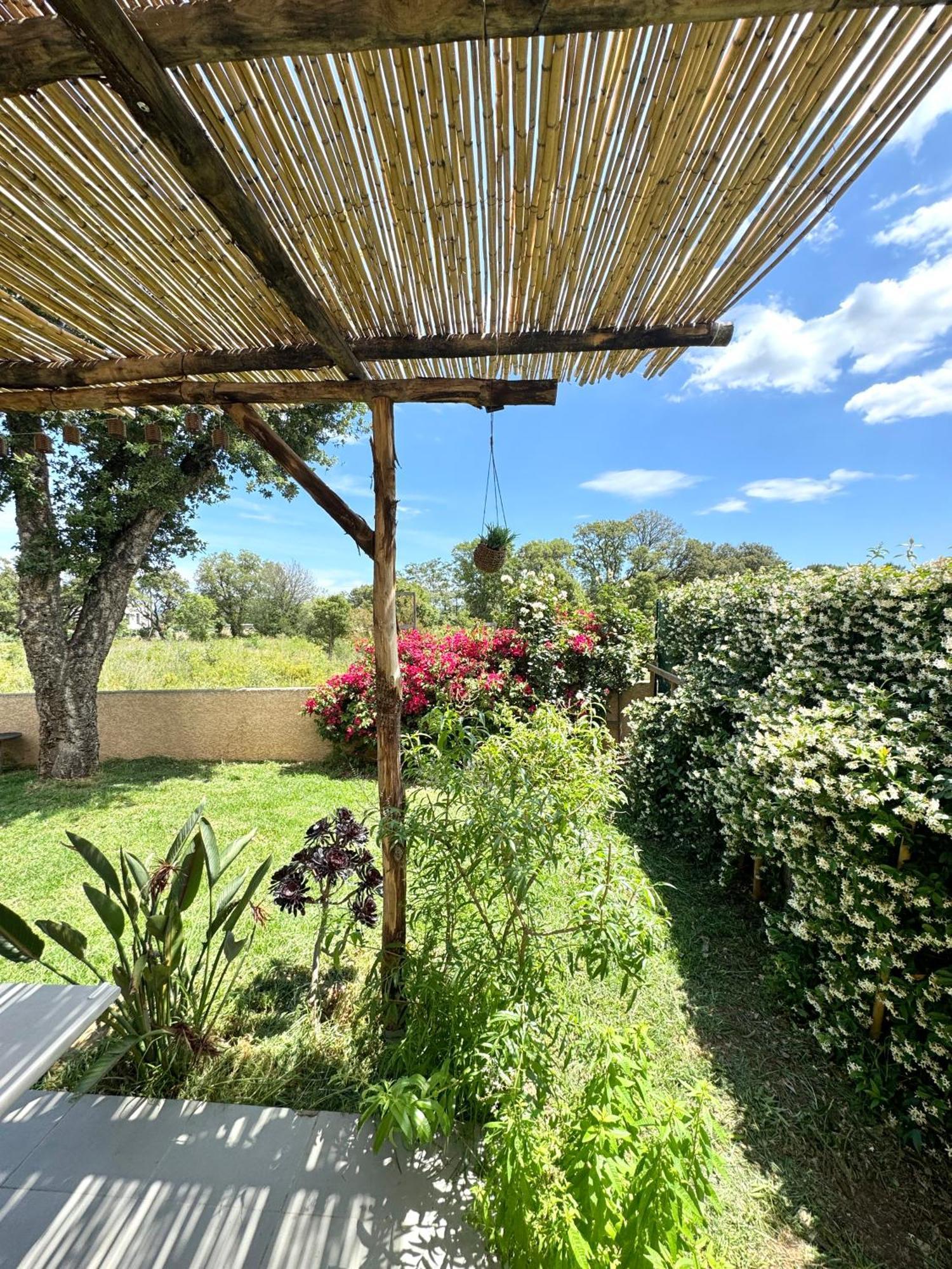 Jolie Maison Borgo Trois Chambres Trois Salles De Bain Exterior foto